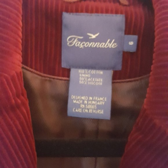 Women's burgundy jacket - Picture 2 of 2